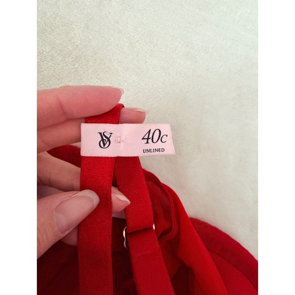 Victoria's Secret Dream Angels Red Lace Unlined Underwire Bra 40C 385074-QD4 - Picture 10 of 10